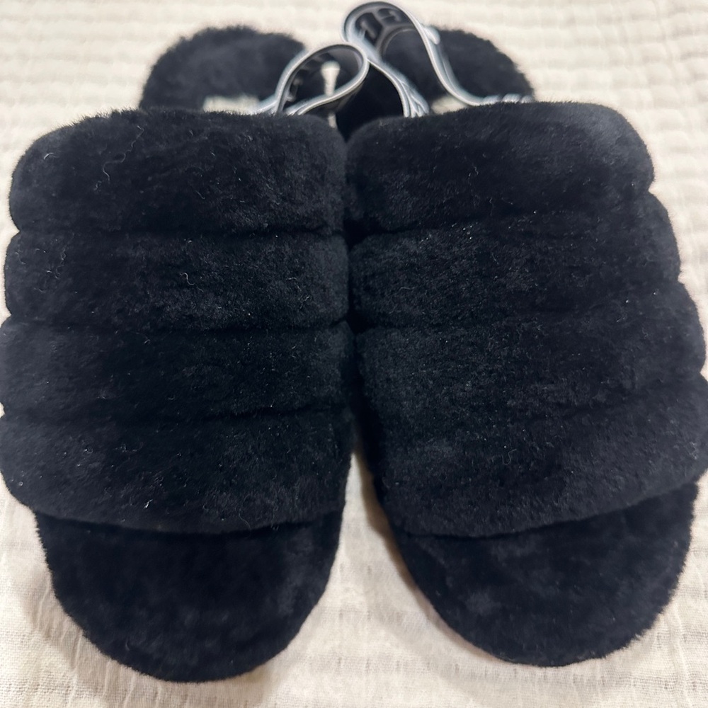 Ugg fluff yeah slippers